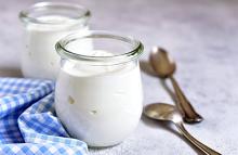 Історія йогурта і його властивості